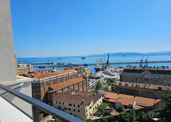 Apartamento 105m2 Penthouse Sea View Rijeka