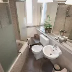 דירה 105m2 Penthouse Sea View Rijeka, Free Garage Parking